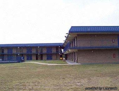 Knights Inn Brenham Ngoại thất bức ảnh